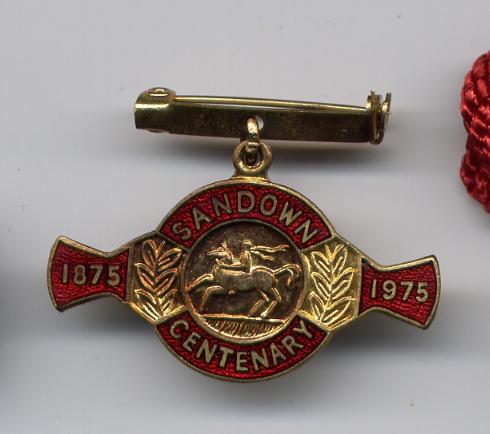 Sandown 1975ktL.JPG (26329 bytes)